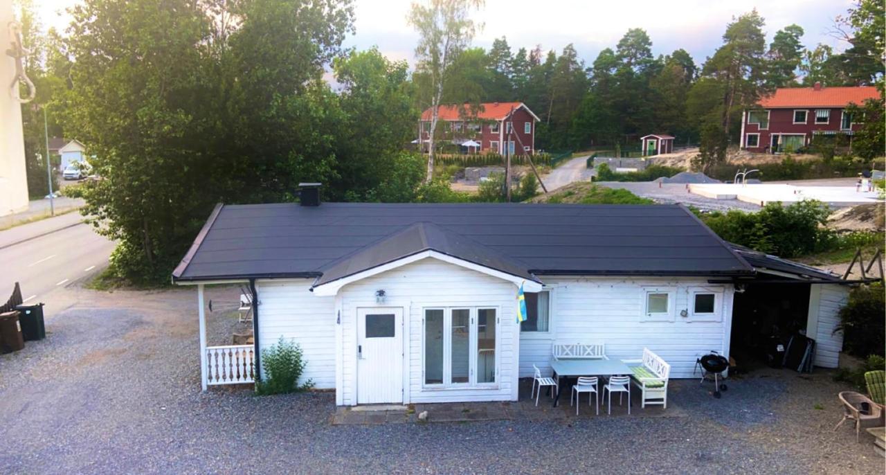 Holiday home House. 80m2, Near Lake, With Car Charge.